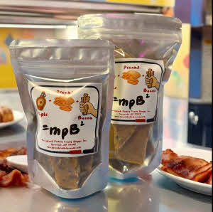 mpB2 Bag on diner counter with bacon